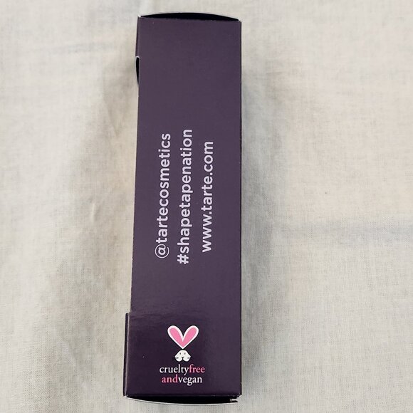 NIB Tarte - face tape foundation - full size - 20S light sand - Picture 3 of 15